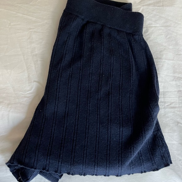 Apiece Apart Navy Knit Shorts size Medium - Picture 4 of 4